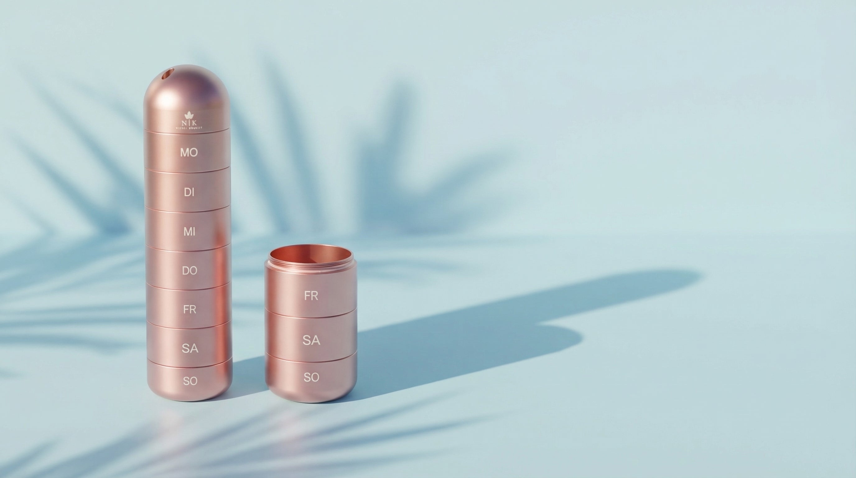 Pillenbox für Nahrungsergänzung - Natur Konzept Wochenbox für Kapseln in Rose Gold